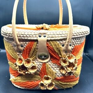 70s vintage Woven Straw Handbag Raffia Floral Tote Basket embroidered Bag boho